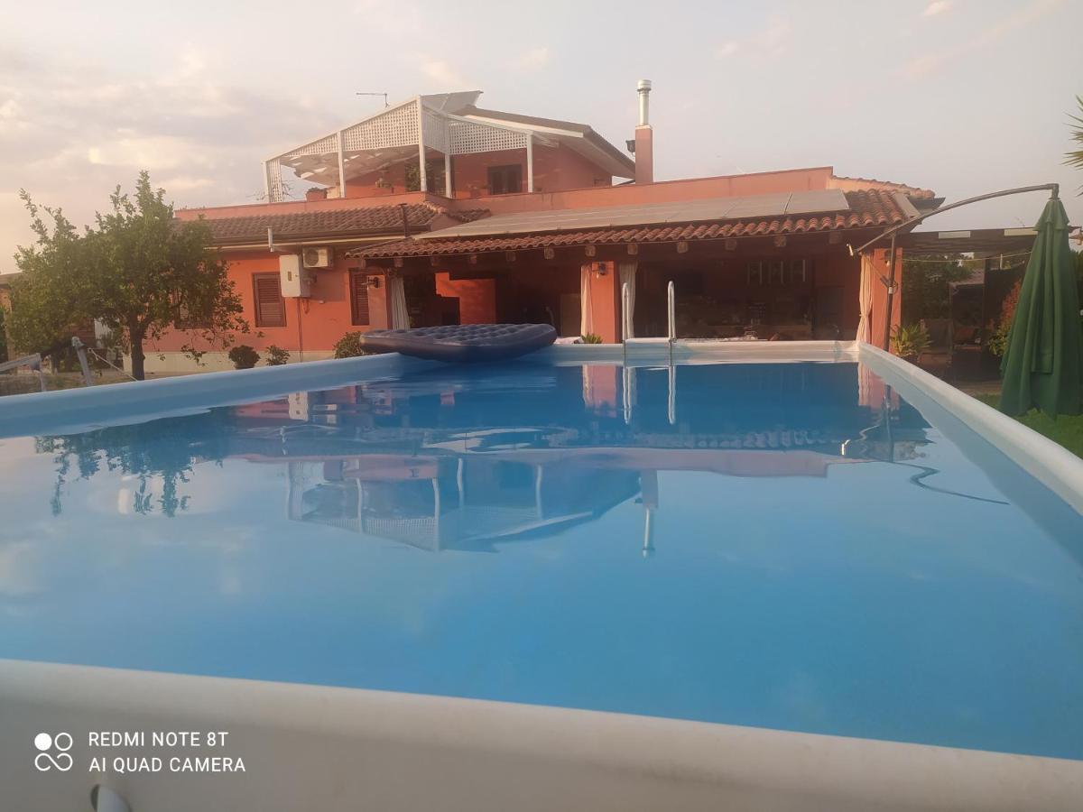 La Stanza Delle Muse In Villa Con Piscina Fontane Bianche Exterior foto
